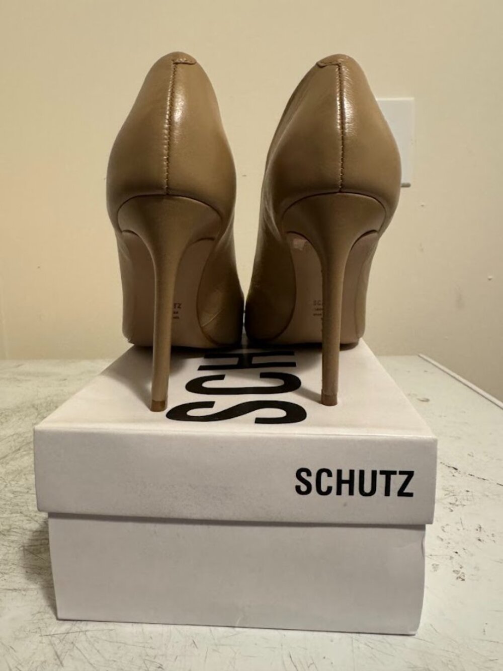 Schutz size 11 Lou Light nude heels - Picture 3 of 5